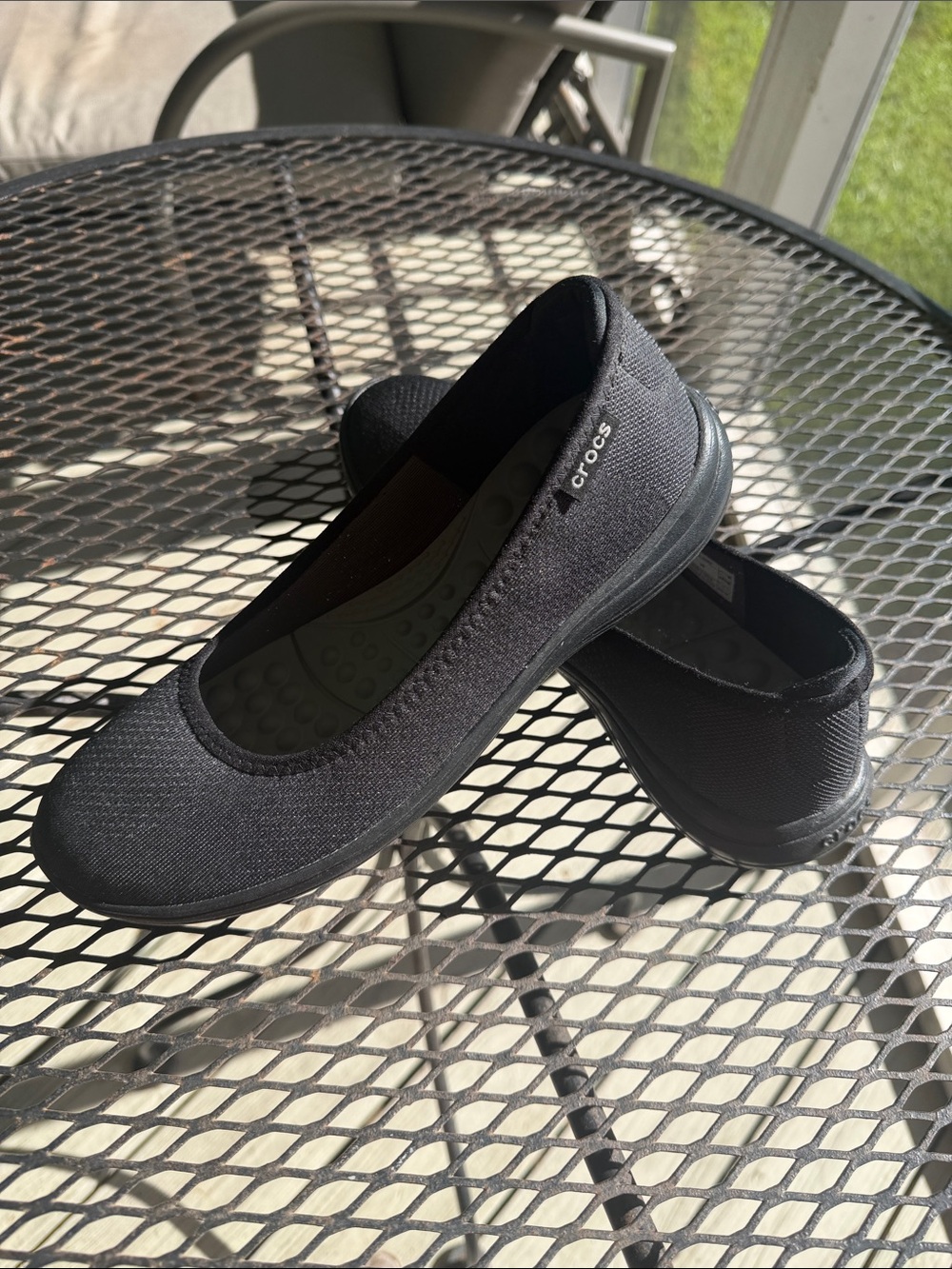 CROCS Women's Black Slip-On Ballet Flat - Casual Comfort size 8